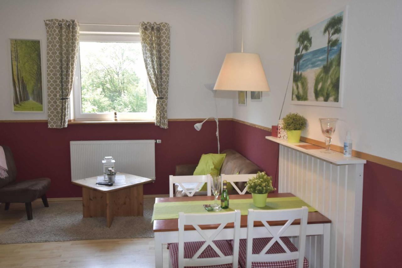 Ferienwohnung Og Im Roten Haus Am Ostsee Radweg Ovs 103 Blowatz Екстер'єр фото
